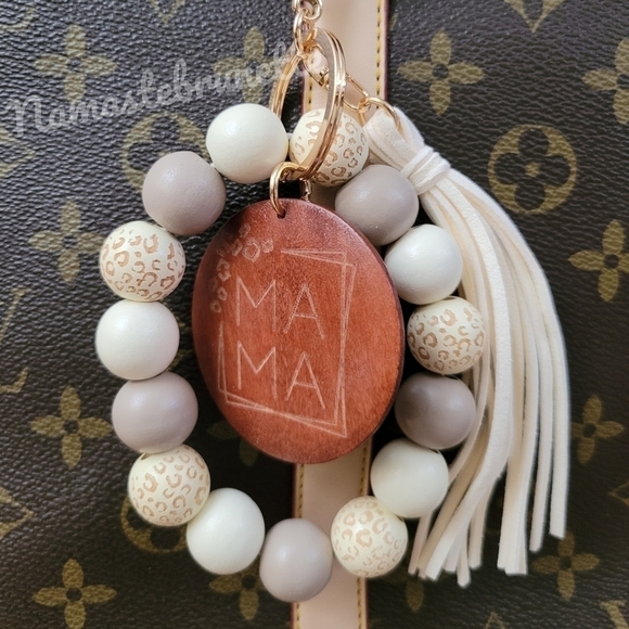 Wooden Beaded Mama Keychain Bag Charm With Blue Tassel - Picture 7 of 11